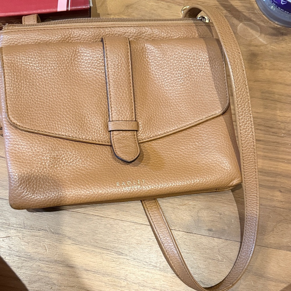 RADLEY LONDON Tan Leather Crossbody Bag